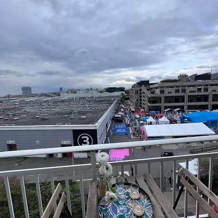 Rosewood Rooftop Eiffel Paris Porte De Versailles إسّي لي مولينو